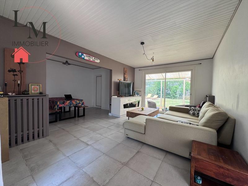 Maison - 94 m² - 5 pièces