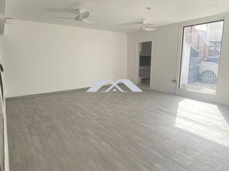 Local d'activité / Entrepôt - 37 m² - 1 pièce