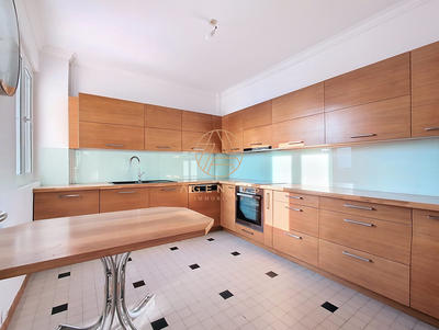 Appartement - 74 m² - 3 pièces