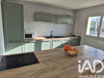 Maison - 93 m² - 3 pièces