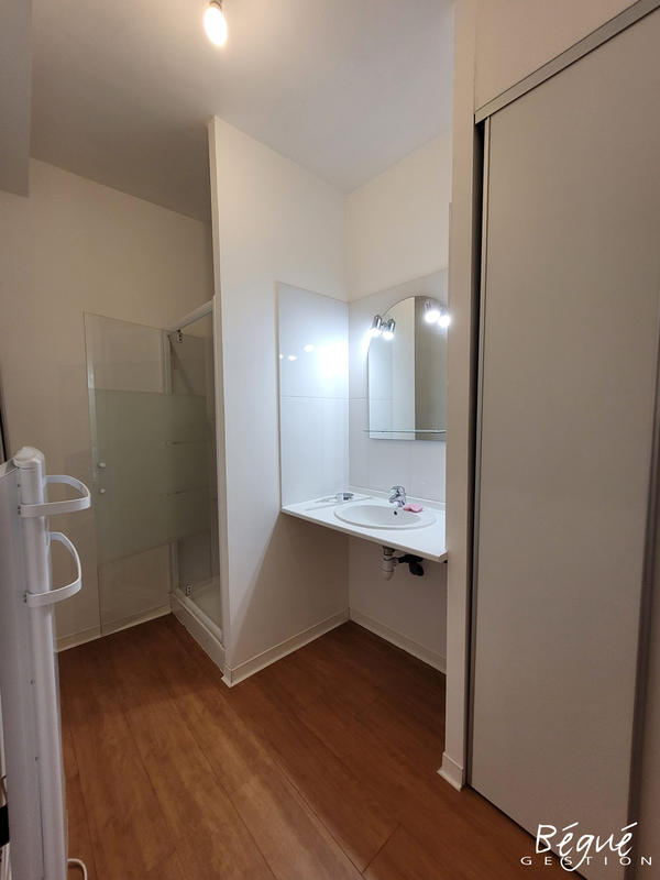 Appartement - 95 m² - 3 pièces