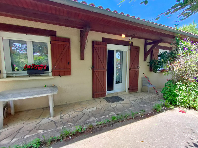 Maison - 95 m² - 3 pièces