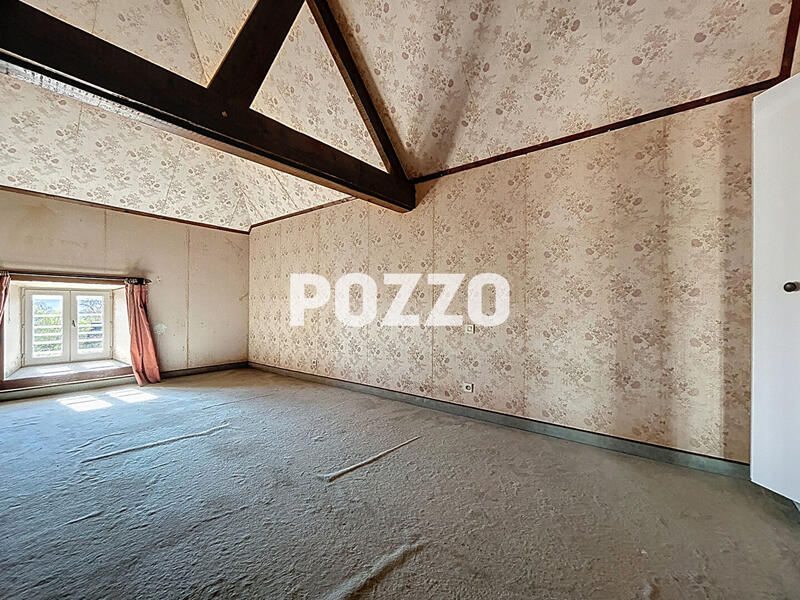 Maison - 175 m² - 6 pièces