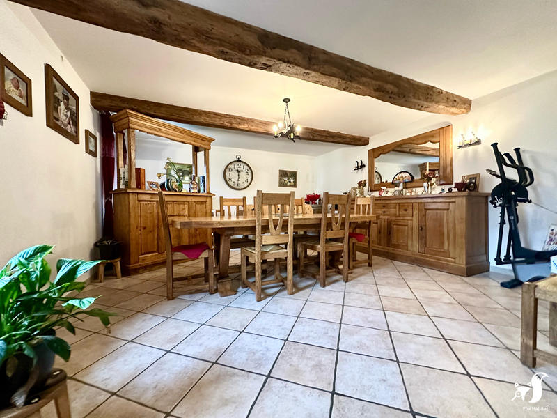 Maison - 127 m² - 5 pièces