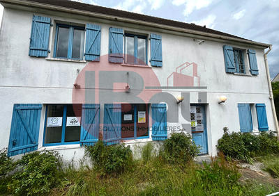 Maison - 170 m² - 7 pièces