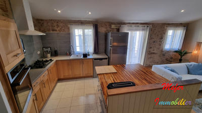 Maison - 142 m² - 5 pièces