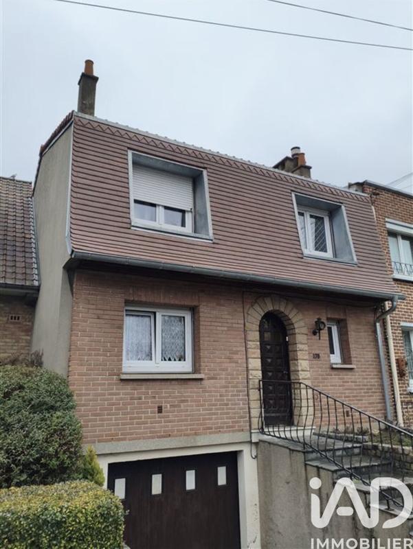 Maison - 98 m² - 4 pièces