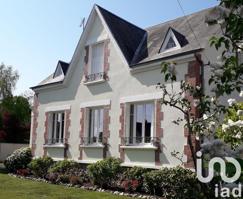 Maison - 203 m² - 6 pièces