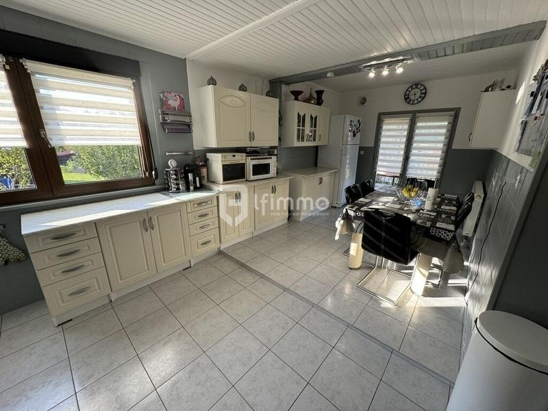 Maison - 130 m² - 6 pièces