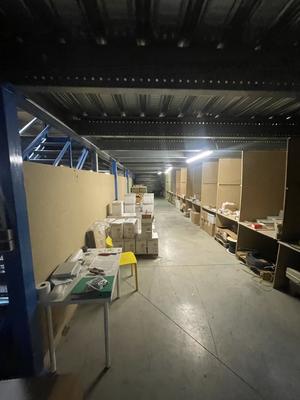 Local d'activités - 887 m²