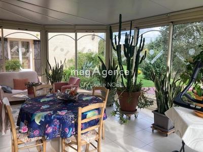 Maison - 121 m² - 4 pièces