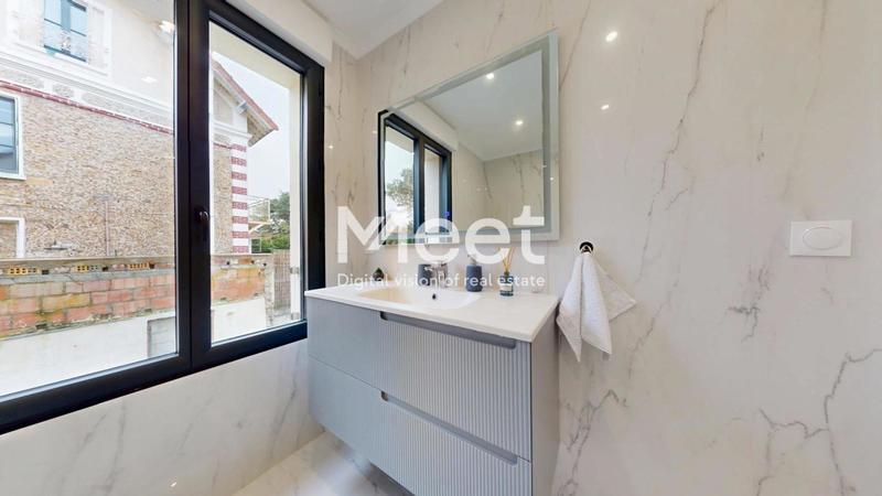 Maison - 143 m² - 6 pièces