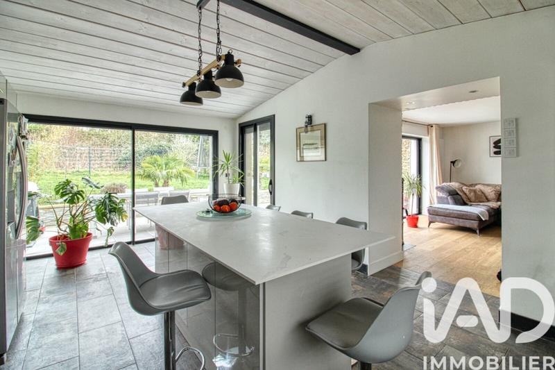 Maison - 142 m² - 6 pièces