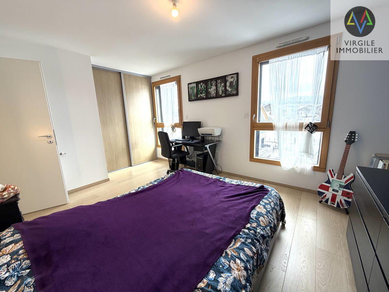 Triplex - 75 m² - 4 pièces