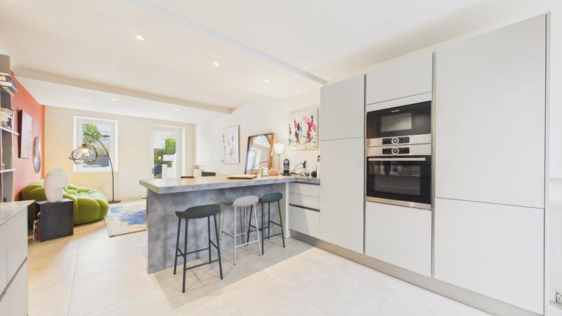 Appartement - 80 m² - 3 pièces