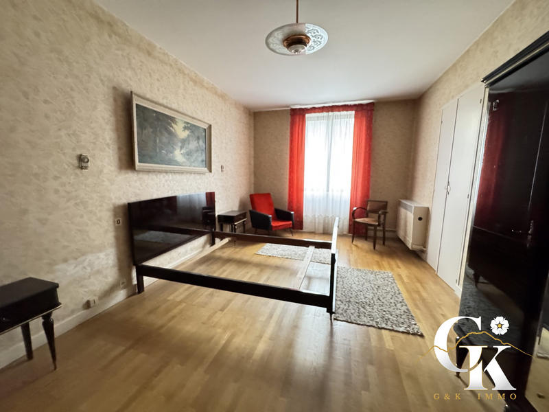 Maison ancienne - 180 m² - 7 pièces