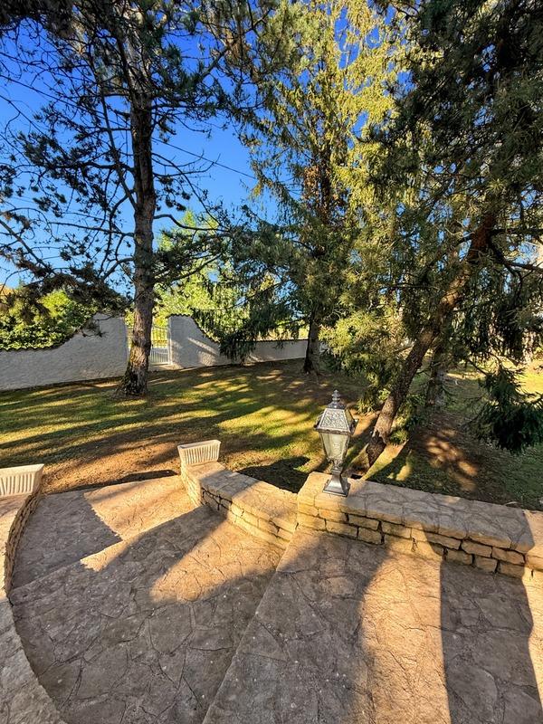 Maison - 158 m² - 6 pièces