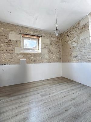 Maison - 288 m² - 11 pièces