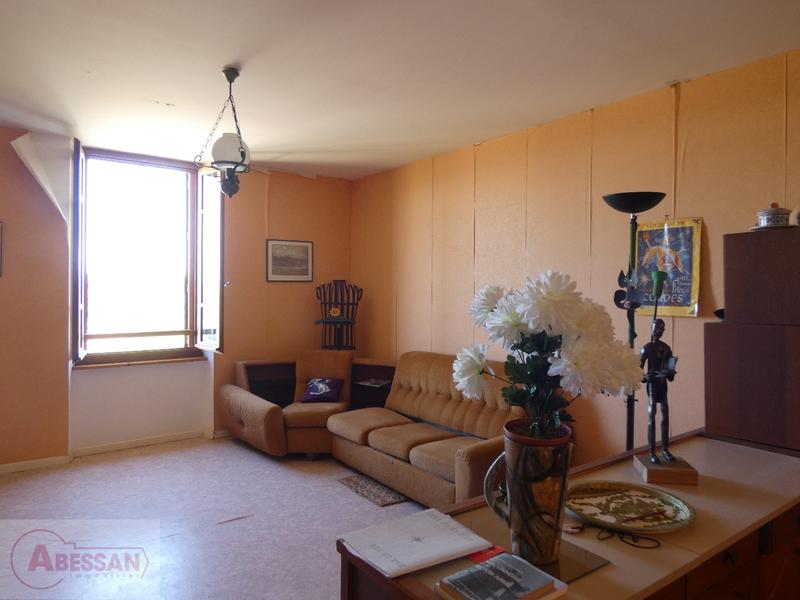 Maison - 375 m² - 15 pièces