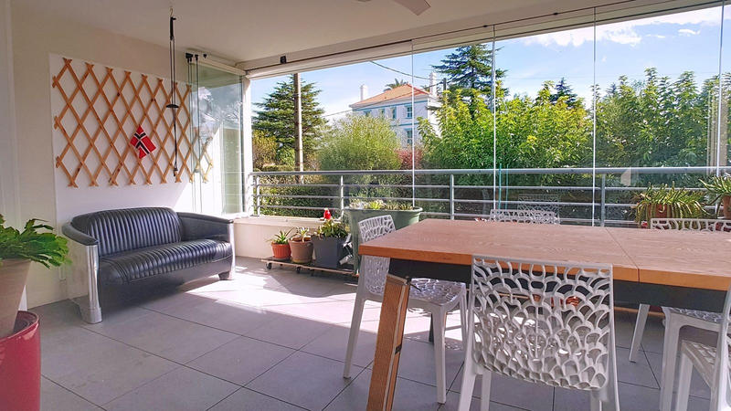 Appartement - 77 m² - 3 pièces