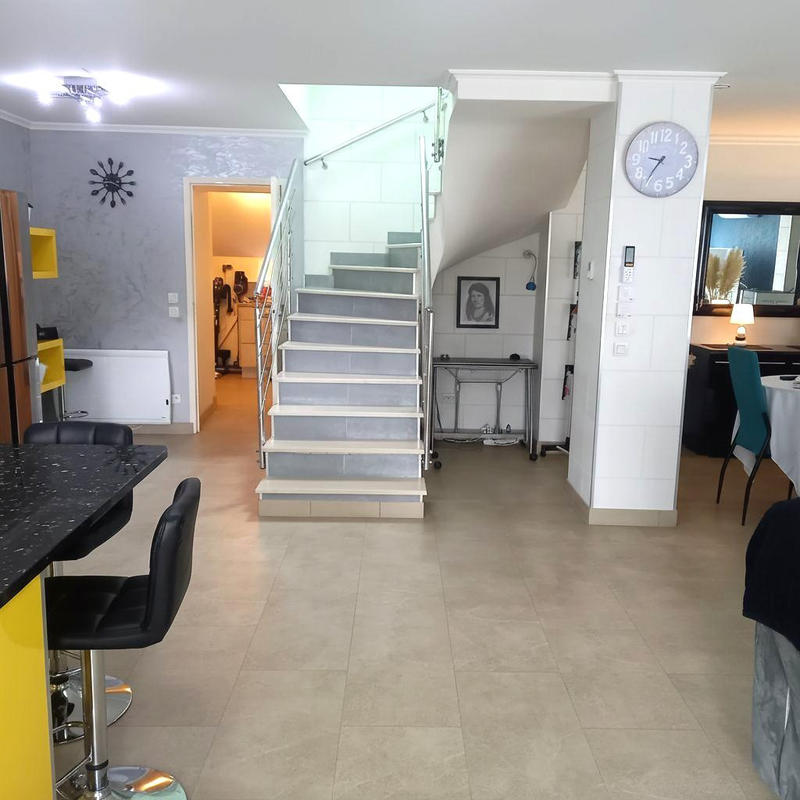 Maison - 136 m² - 5 pièces