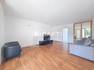 Appartement - 82 m² - 4 pièces