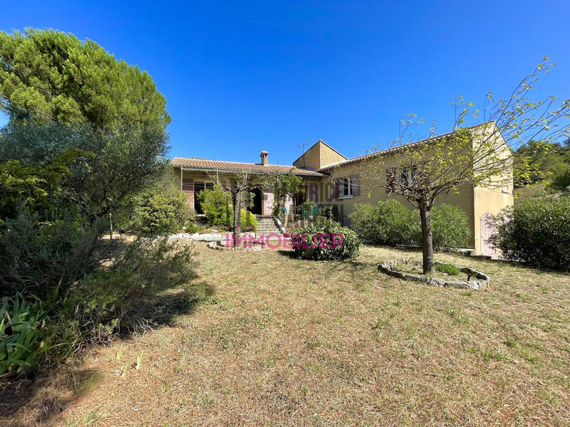 Maison - 148 m² - 6 pièces