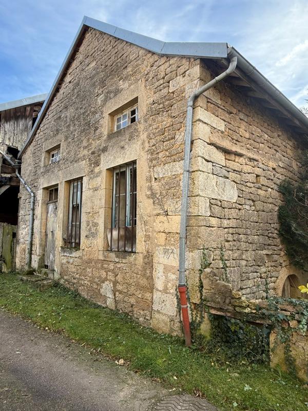 Maison de village - 135 m² - 6 pièces