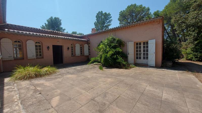 Villa - 160 m² - 6 pièces