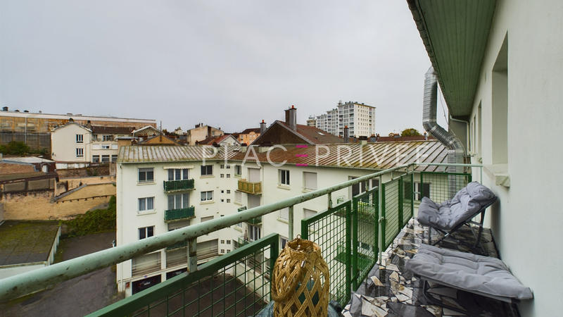 Appartement - 206 m² - 4 pièces