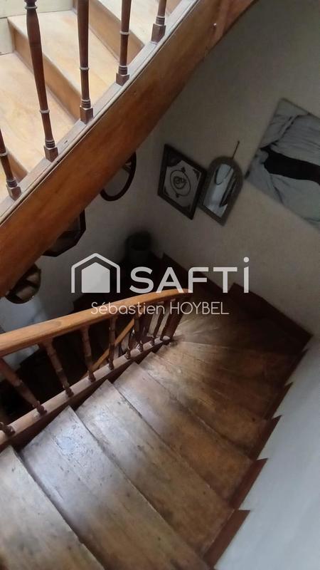 Maison - 96 m² - 5 pièces