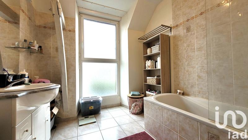 Maison - 96 m² - 4 pièces