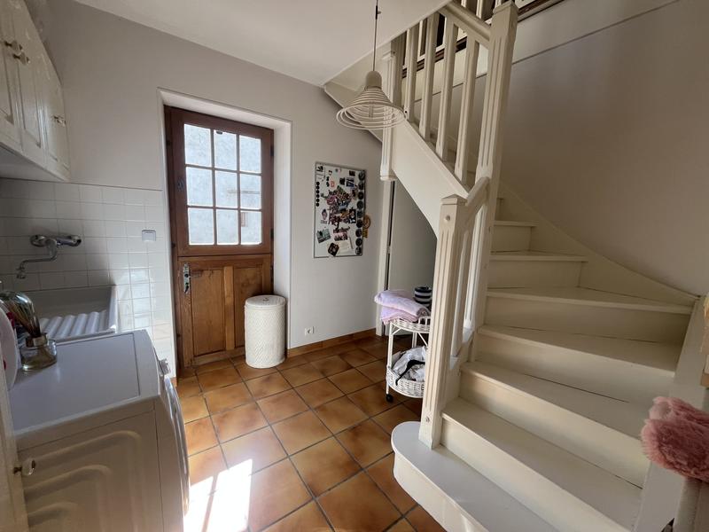 Maison ancienne - 300 m² - 7 pièces