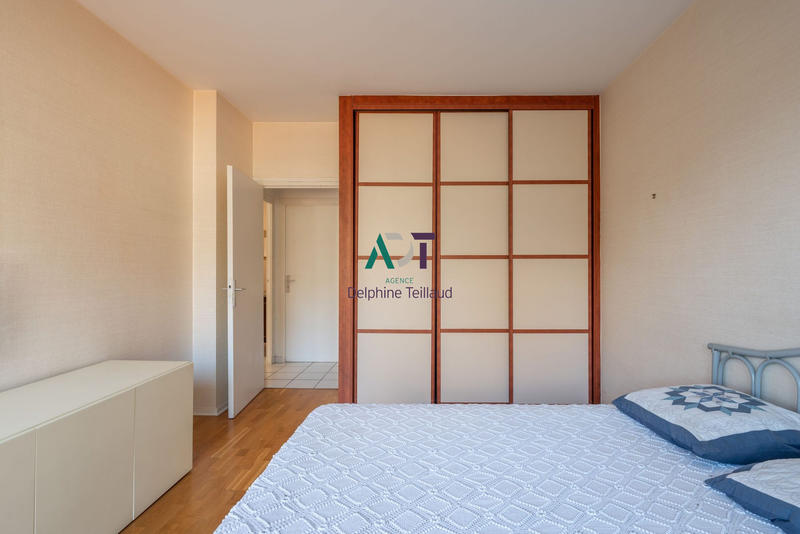 Appartement - 93 m² - 3 pièces