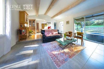 Maison - 133 m² - 5 pièces