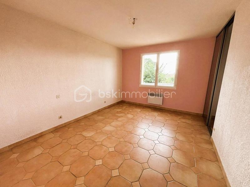 Villa - 140 m² - 6 pièces