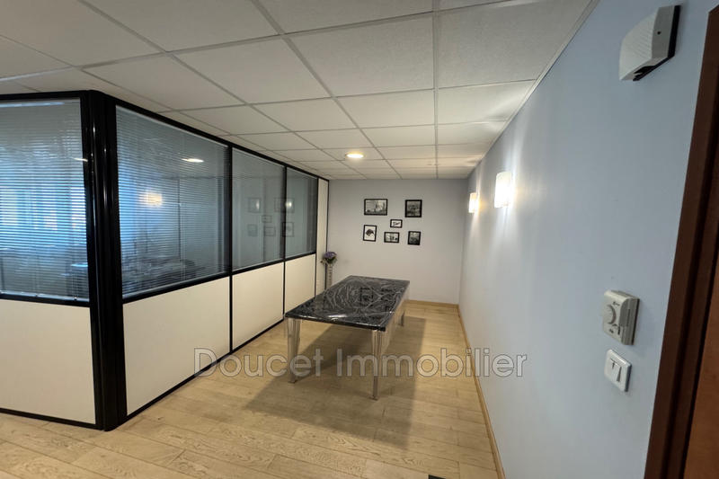 Bureau - 135 m²