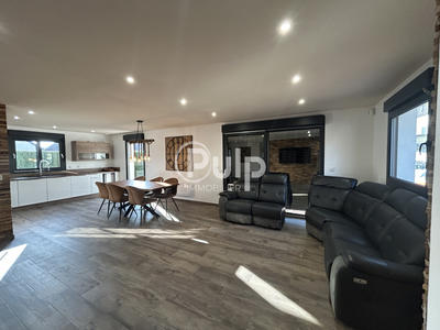 Pavillon - 80 m² - 5 pièces