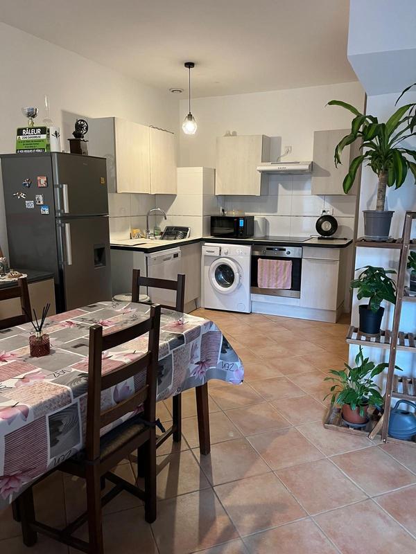 Appartement - 127 m² - 8 pièces