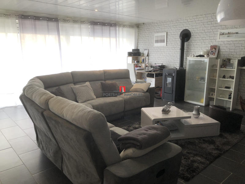 Maison - 223 m² - 6 pièces