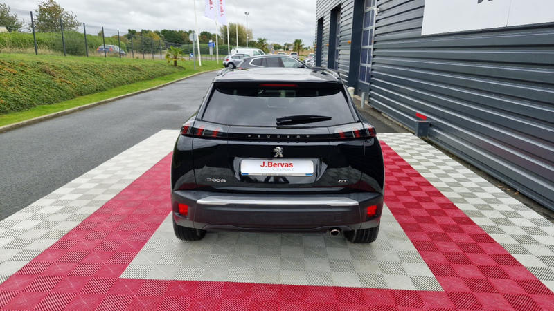 Peugeot 2008 Bluehdi 130 Ss Eat8 Gt Pack