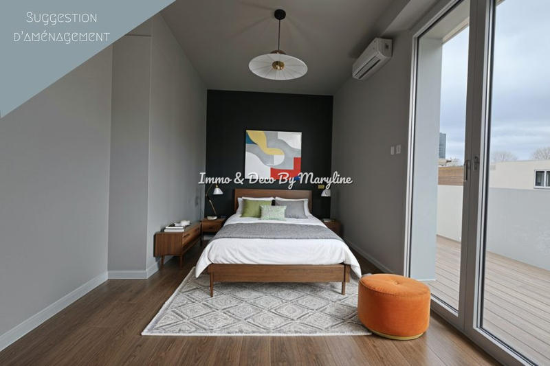 Maison - 240 m² - 6 pièces