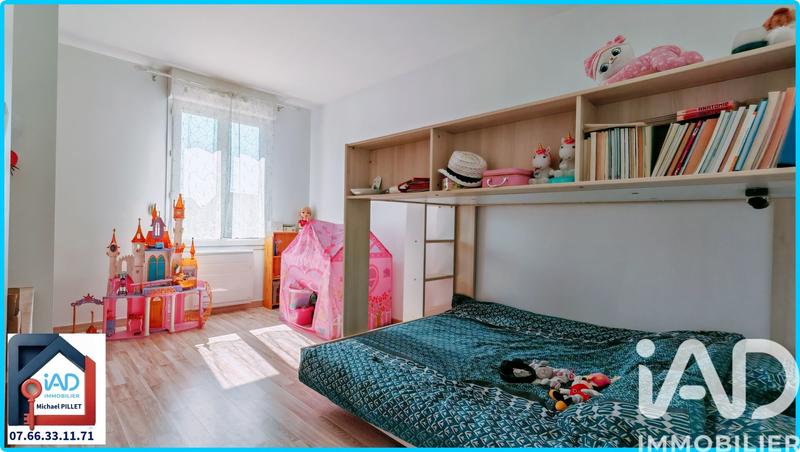 Maison - 140 m² - 6 pièces