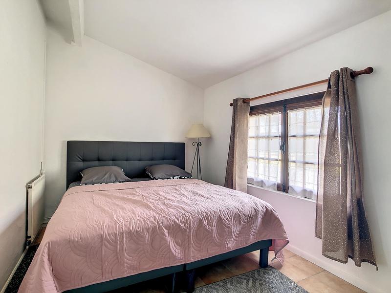 Maison de maîtres - 300 m² - 7 pièces