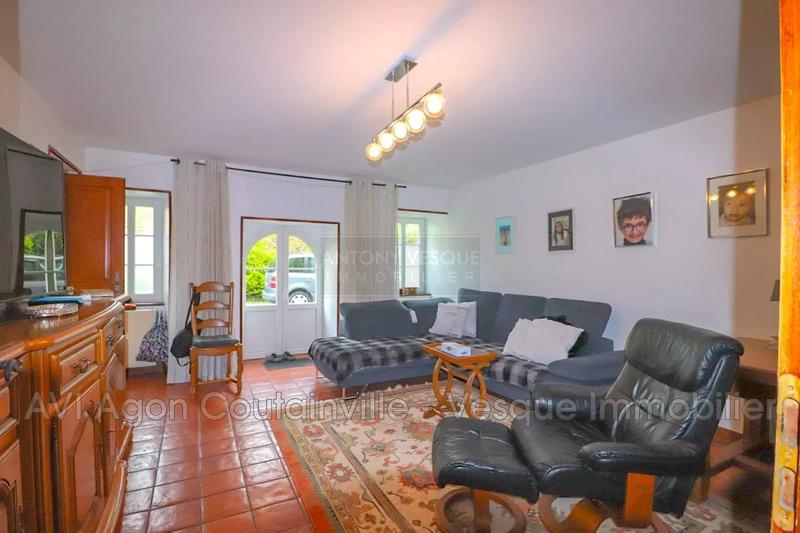 Maison - 288 m² - 15 pièces