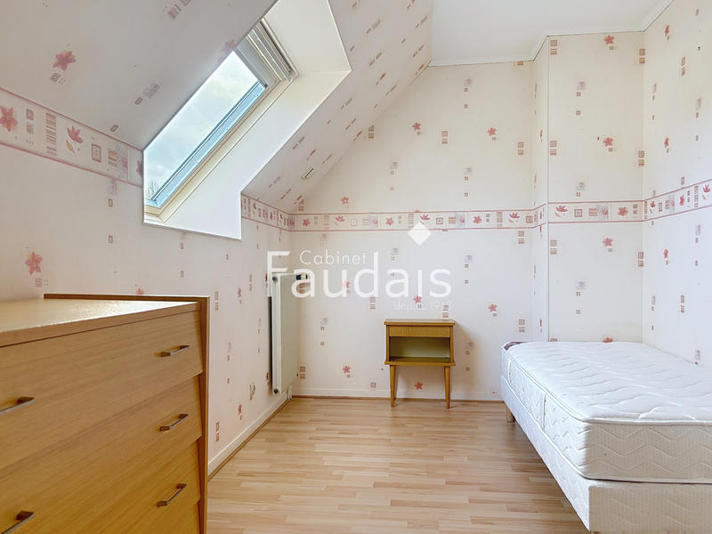 Maison - 95 m² - 5 pièces