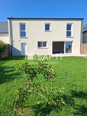 Maison - 135 m² - 6 pièces