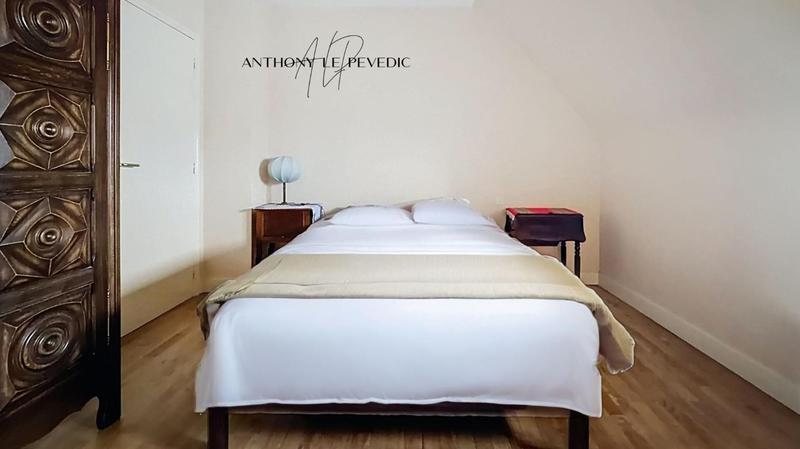 Maison - 110 m² - 8 pièces