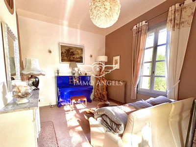 Maison ancienne - 289 m² - 11 pièces