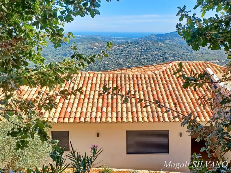 Villa - 280 m² - 7 pièces